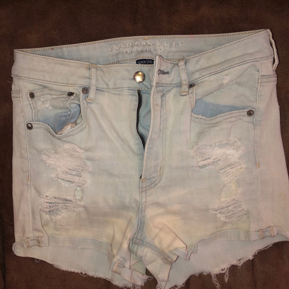 Light wash American Eagle Shorts